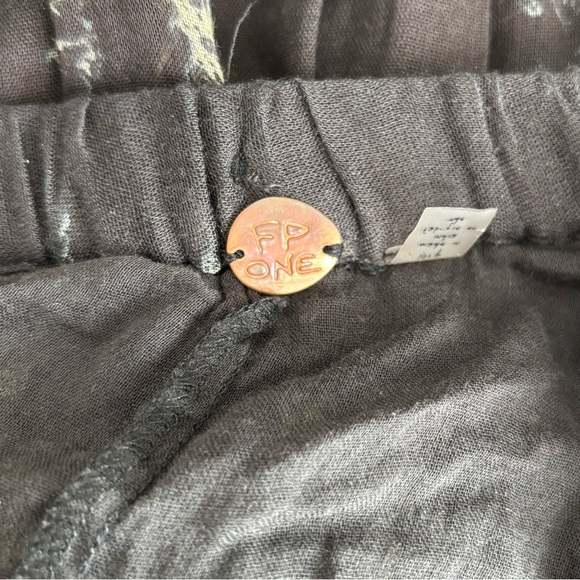 FP One Elegant Black Floral Maxi Skirt Clover Sz S petite - Picture 9 of 11